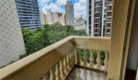 Apartamento à venda com 2 quartos em Vila Uberabinha, São Paulo, SP