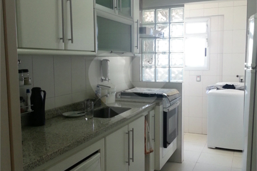 Cobertura à venda com 3 quartos, sendo 1 suíte,  em Lapa, São Paulo, SP