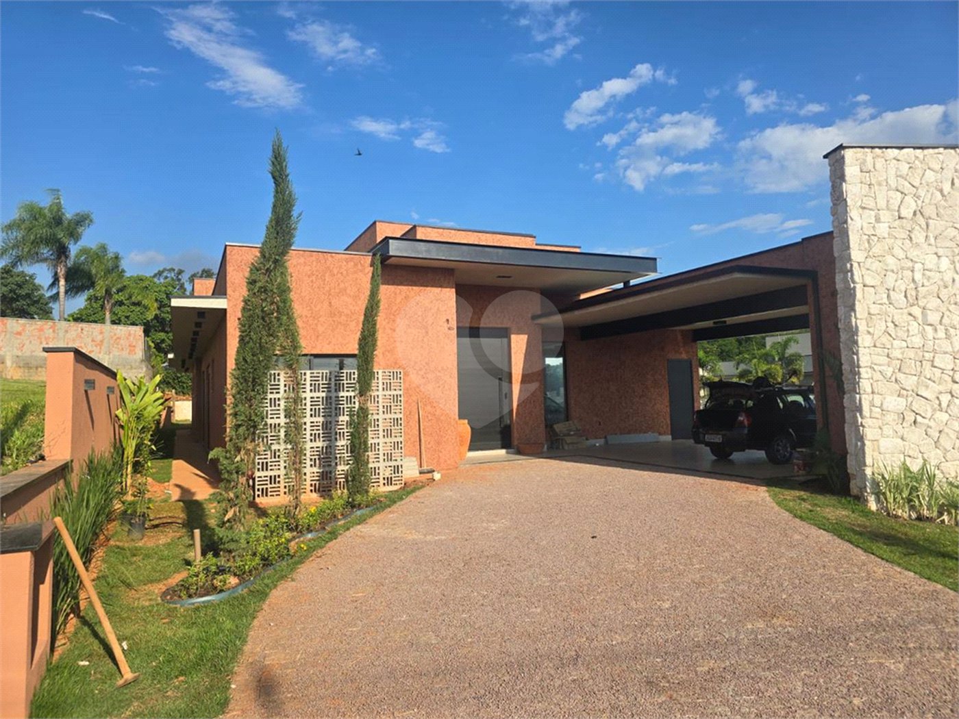 Casa à venda com 4 suítes no condomínio Terras de Santa Teresa II, Itupeva - SP