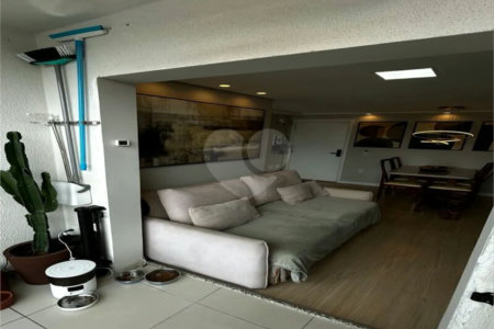 Apartamento à venda com 2 quartos, sendo 1 suíte, em Parque Residencial da Lapa, São Paulo, SP
