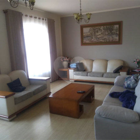 Casa à venda com 4 suítes em Jardim Itália, Itapetininga, SP