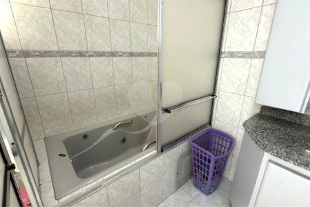 Sobrado à venda com 3 quartos, sendo 1 suíte, em Vila Darli, São Paulo, SP