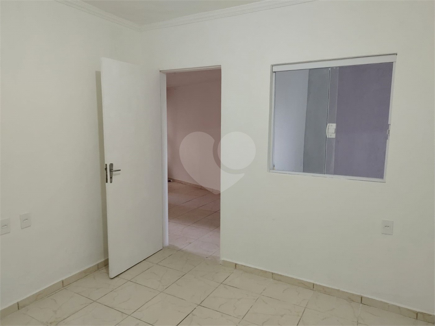 Casa à venda com 2 quartos em Vila Santa Rita, Sorocaba, SP
