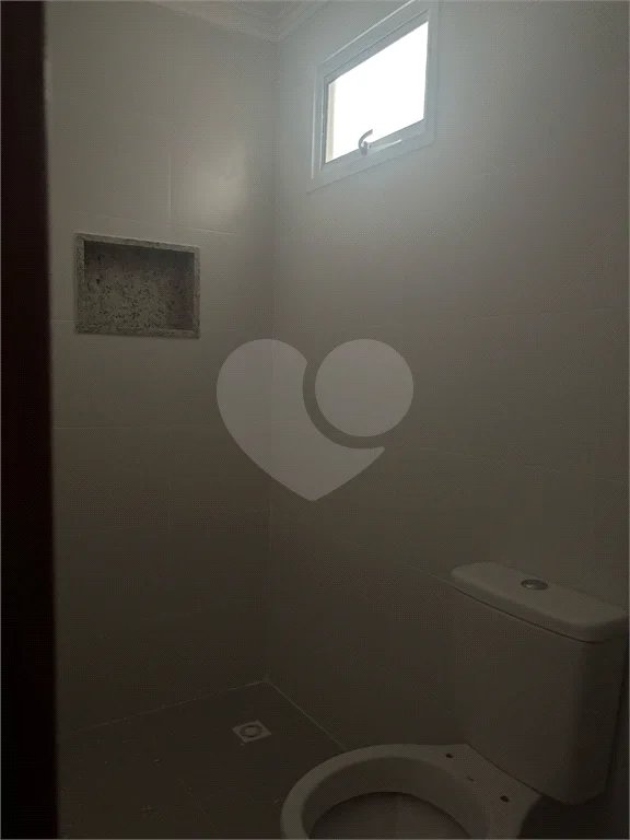 Casa à venda com 2 quartos, sendo 1 suíte, no condomínio Maracujas, São Paulo - SP
