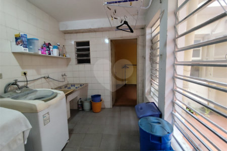 Sobrado à venda com 6 quartos, sendo 4 suítes,  em Instituto de Previdência, São Paulo, SP