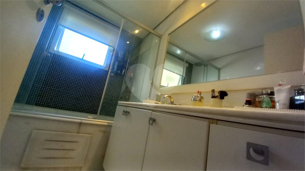 Apartamento à venda com 4 quartos, sendo 3 suítes,  em Santana, São Paulo, SP