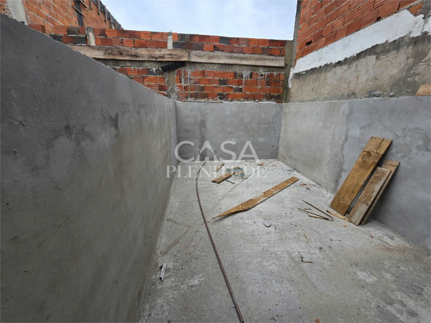 Casa Térrea à venda com 1 quarto em Cajuru do Sul, Sorocaba, SP