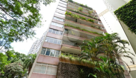 Apartamento à venda com 3 quartos, sendo 1 suíte,  em Jardim Paulista, São Paulo, SP