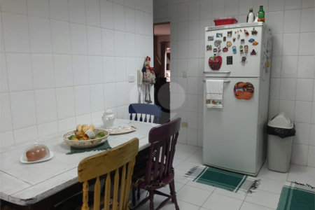Casa à venda com 4 suítes no condomínio Saint James Special Houses, São Paulo - SP