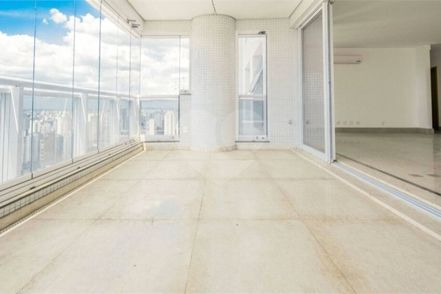 Apartamento à venda com 4 suítes em Anália Franco, São Paulo, SP