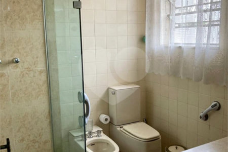 Sobrado à venda ou para alugar com 3 quartos, sendo 1 suíte,  em Parque Colonial, São Paulo, SP