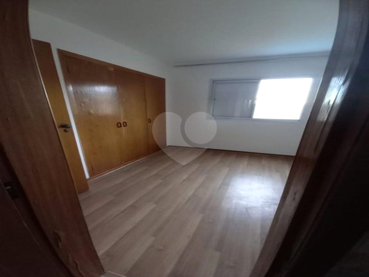 Apartamento à venda com 3 quartos, sendo 1 suíte, em Vila Monumento, São Paulo, SP