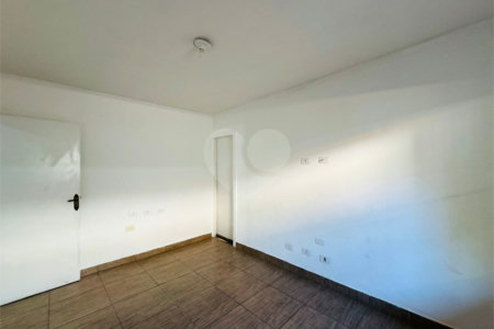 Casa à venda com 2 quartos em Vila Rosália, Guarulhos, SP