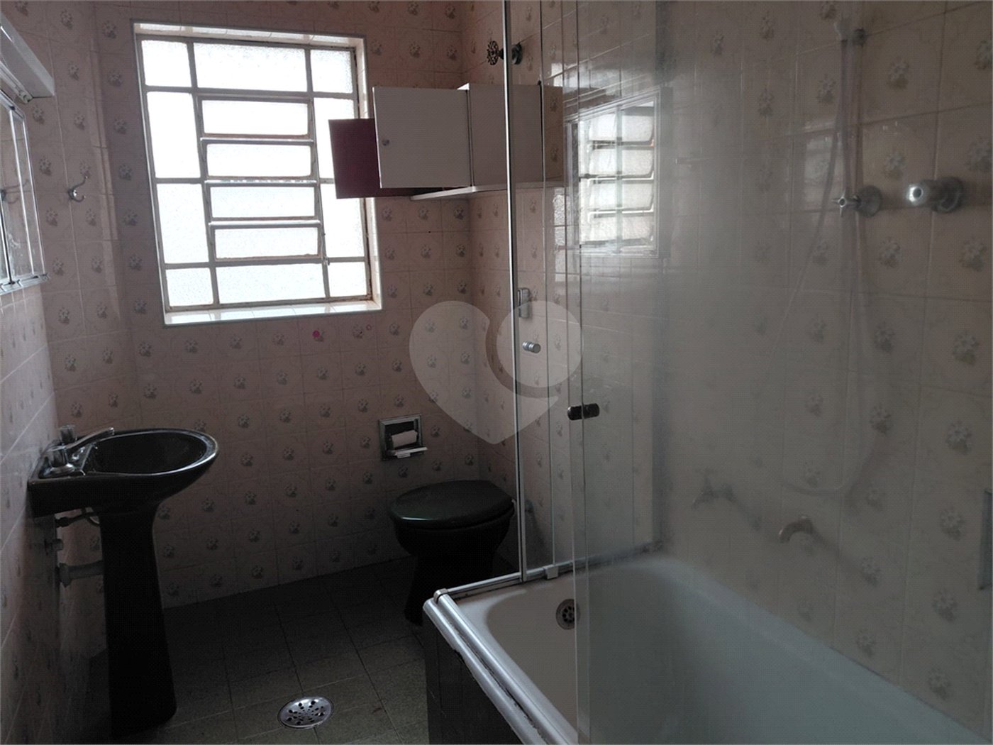 Sobrado à venda com 2 quartos em Vila Ipojuca, São Paulo, SP