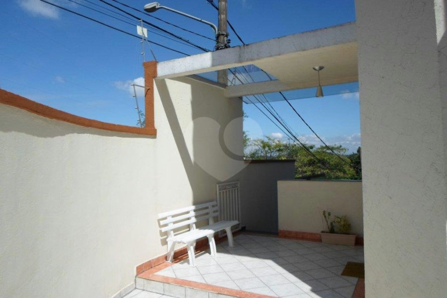 Sobrado à venda com 4 quartos, sendo 1 suíte, em Jardim Virginia Bianca, São Paulo, SP