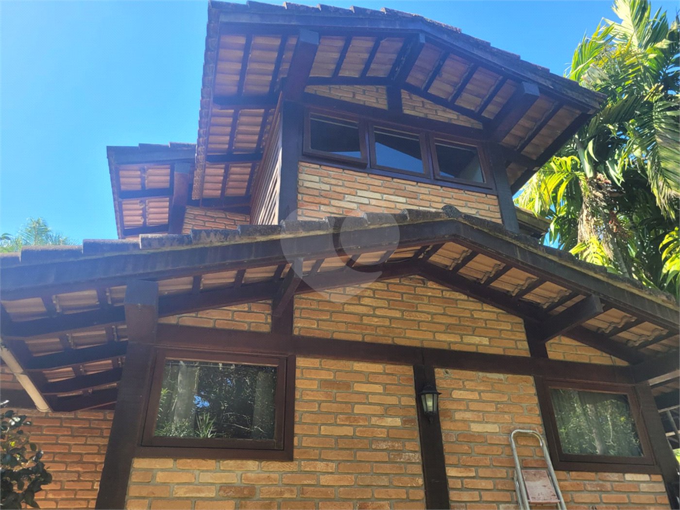 Casa à venda com 4 suítes no condomínio Sausalito, Mairiporã - SP