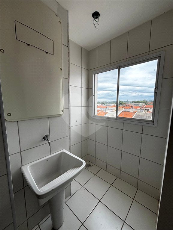 Apartamento à venda com 2 quartos em Guaraú, Salto, SP