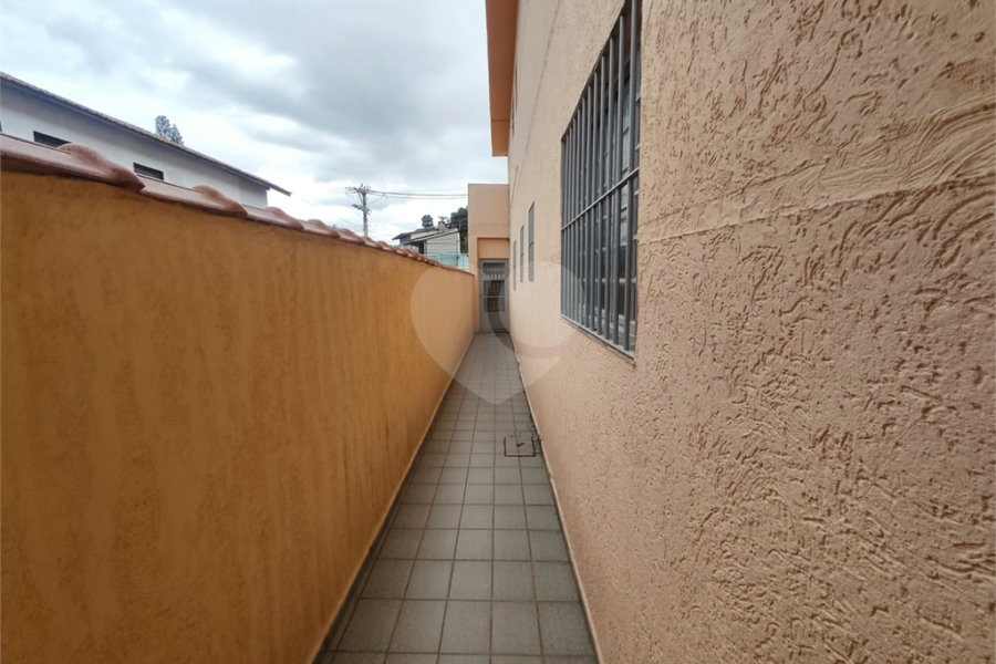 Sobrado à venda com 3 quartos, sendo 1 suíte, em Tremembé, São Paulo, SP