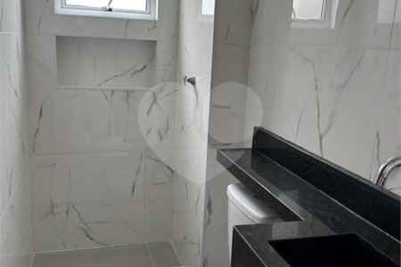 Apartamento à venda com 1 quarto em Vila Vitório Mazzei, São Paulo, SP