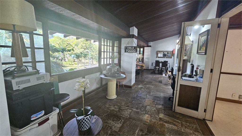 Casa em condomínio à venda com 5 quartos, sendo 3 suítes, em Barra da Tijuca, Rio de Janeiro, RJ