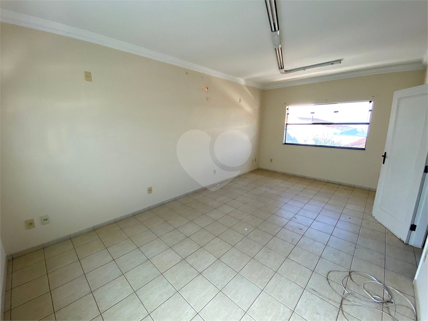 Casa comercial a venda perto da Santa Casa