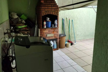 Sobrado à venda com 3 suítes em Vila do Castelo, São Paulo, SP