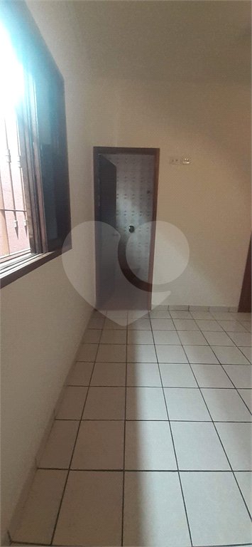 Casa à venda com 3 quartos, sendo 1 suíte, em Vila Gustavo, São Paulo, SP