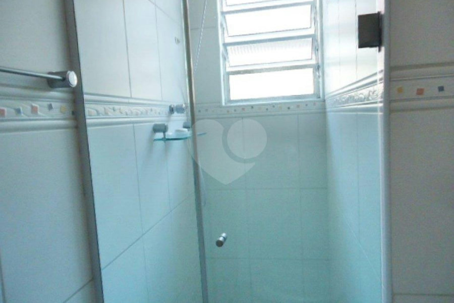 Casa à venda com 3 quartos, sendo 1 suíte, em Jardim Peri, São Paulo, SP