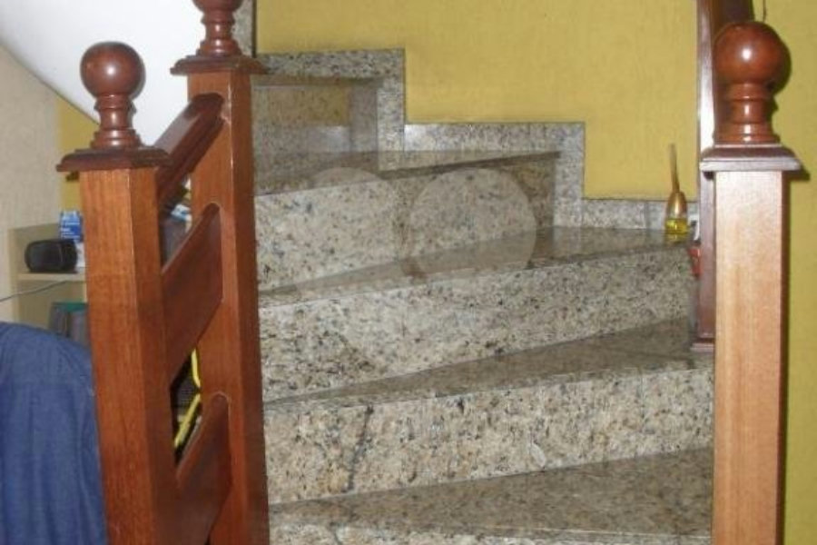 Sobrado à venda com 3 quartos, sendo 1 suíte, em Artur Alvim, São Paulo, SP