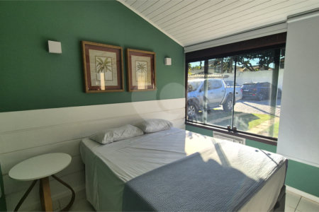 Casa em condomínio à venda com 3 quartos, sendo 2 suítes, em Geribá, Armação dos Búzios, RJ