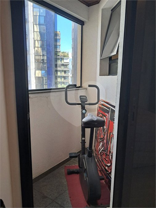 Apartamento para alugar com 3 suítes em Pinheiros, São Paulo, SP