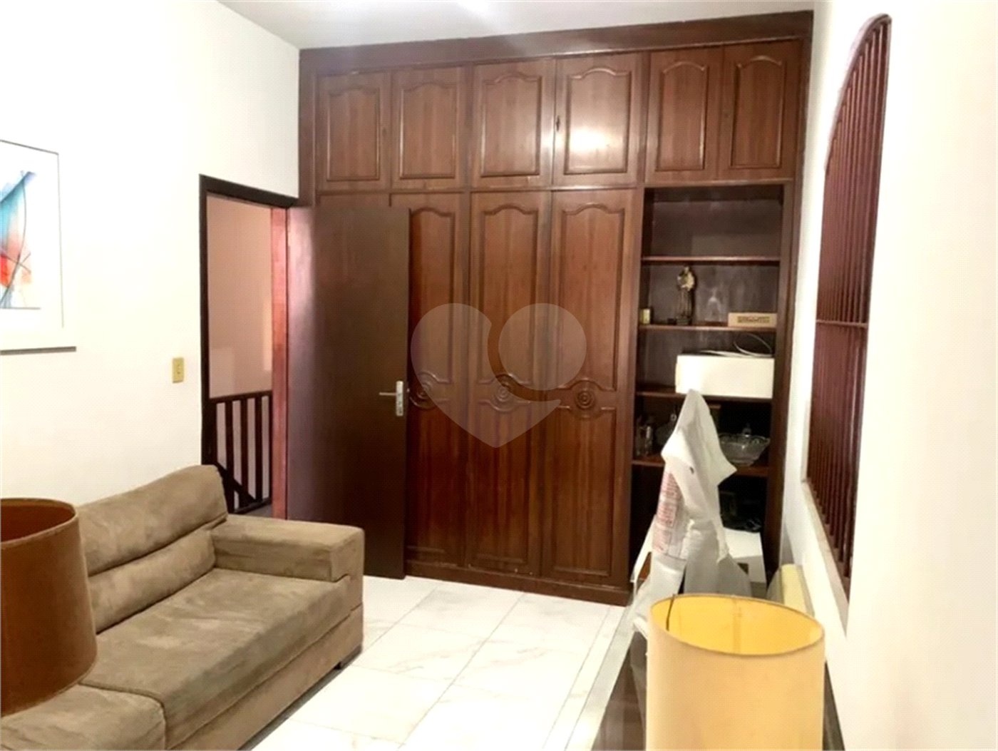Casa à venda com 4 quartos, sendo 1 suíte, em Grajaú, Rio de Janeiro, RJ