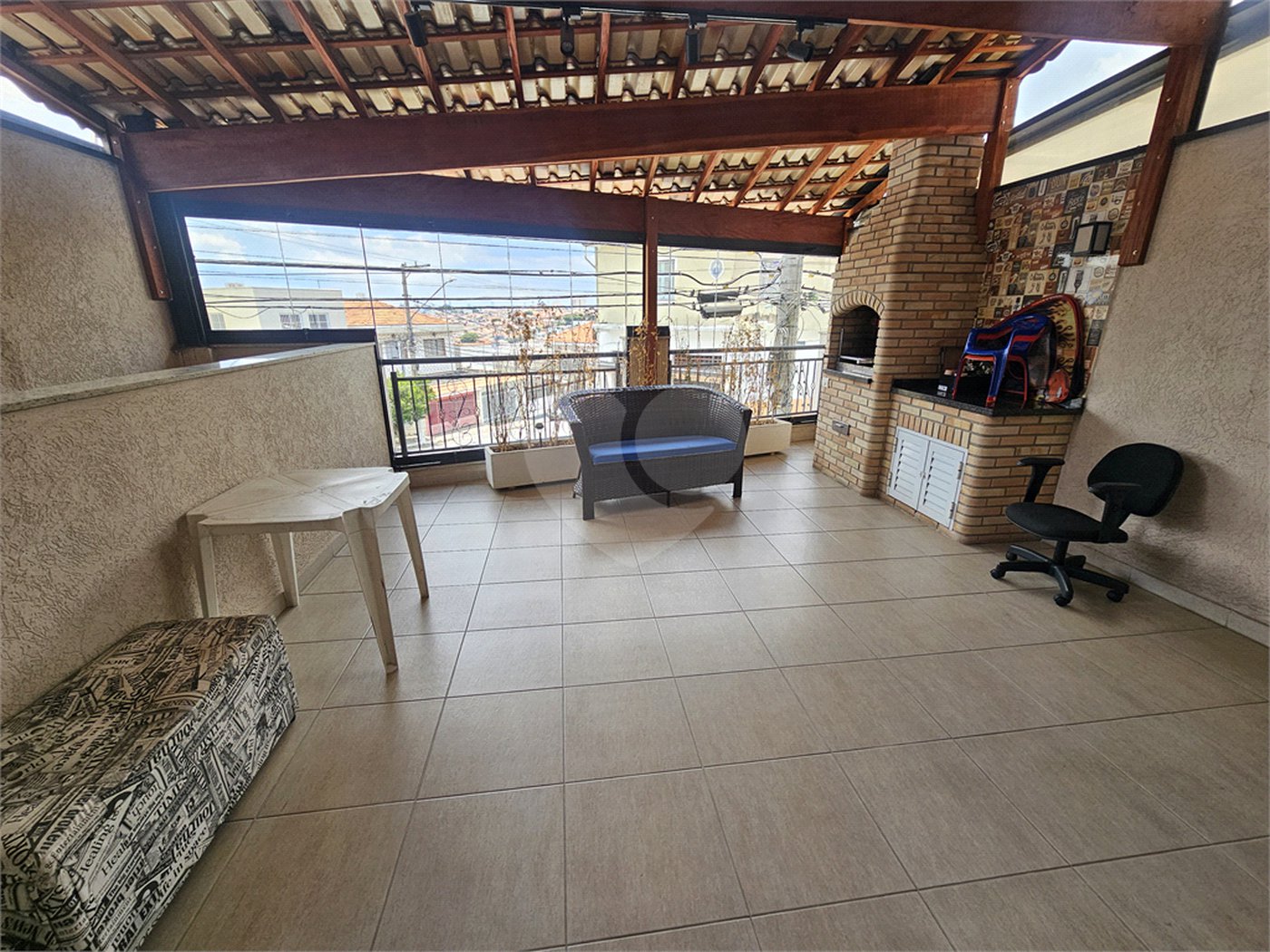 Sobrado à venda com 3 quartos, sendo 1 suíte,  em Vila Nivi, São Paulo, SP
