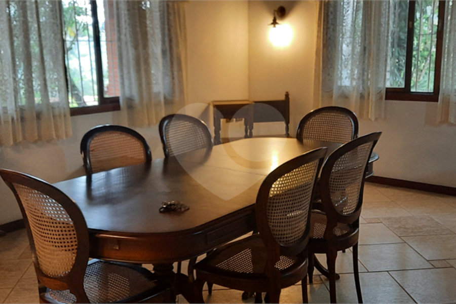 Casa à venda com 3 quartos, sendo 1 suíte,  em Serra da Cantareira, Mairiporã, SP