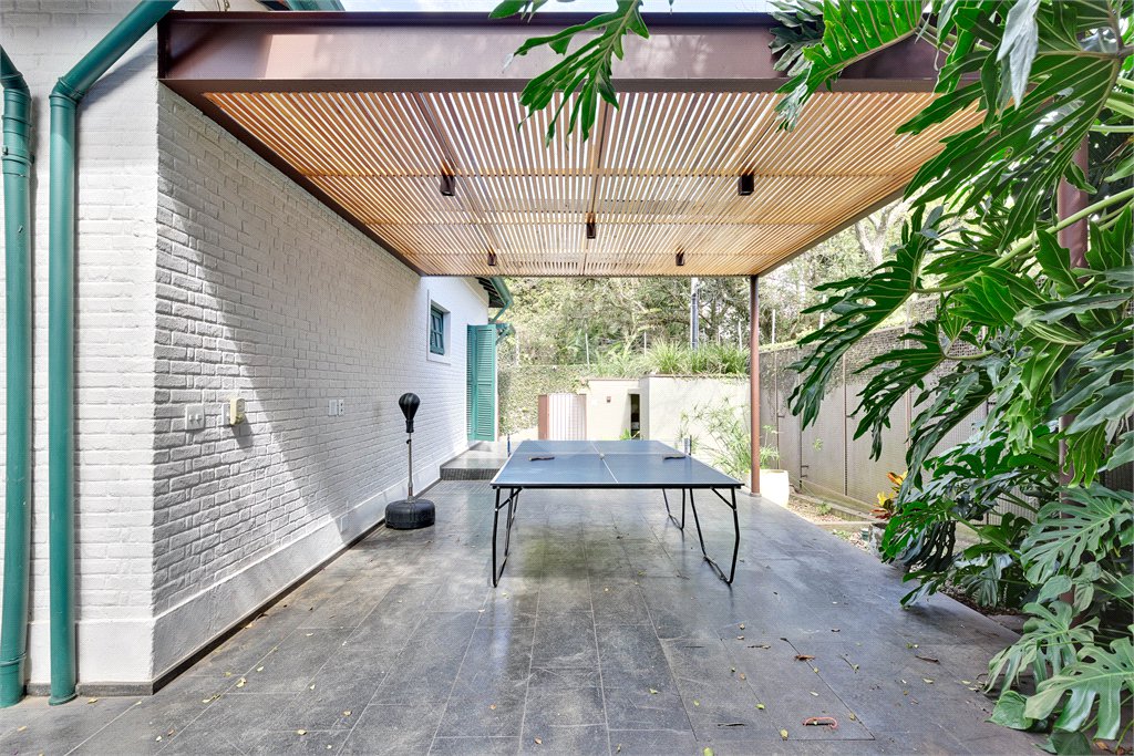 Casa Térrea à venda com 3 quartos, sendo 1 suíte, em Alto da Boa Vista, São Paulo, SP
