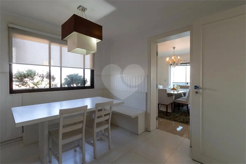 Apartamento à venda com 4 quartos, sendo 3 suítes, em Cambuci, São Paulo, SP