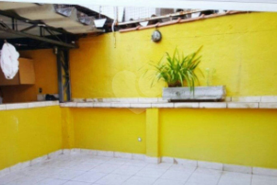 Sobrado à venda com 3 quartos, sendo 1 suíte, em Vila Prudente, São Paulo, SP