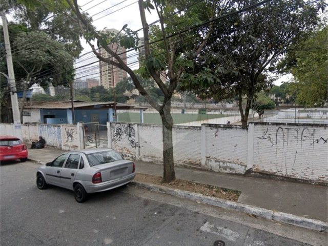 Sobrado à venda com 2 quartos em Santana, São Paulo, SP