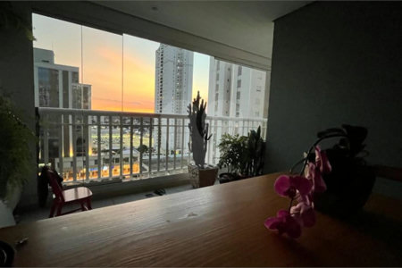 Apartamento à venda com 2 suítes em Condomínio Royal Park, São José dos Campos, SP