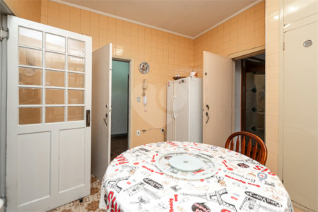 Apartamento à venda com 4 quartos, sendo 1 suíte, em Higienópolis, São Paulo, SP