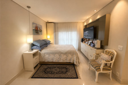 Apartamento à venda com 3 suítes em Campo Belo, São Paulo, SP