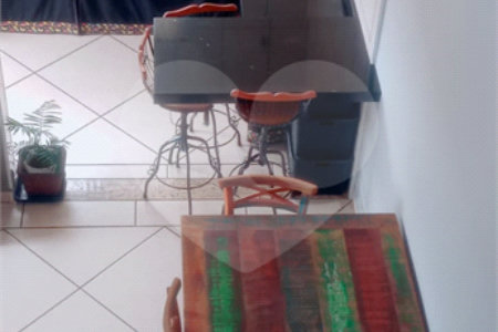 Casa à venda com 2 quartos, sendo 1 suíte,  em Capela, Vinhedo, SP