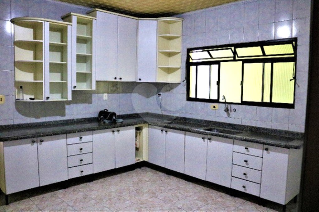 Casa à venda com 2 quartos, sendo 1 suíte, no condomínio Caopiá, São Paulo - SP