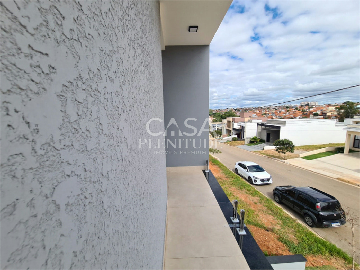 Casa em condomínio à venda com 5 quartos, sendo 3 suítes, em Wanel Ville, Sorocaba, SP