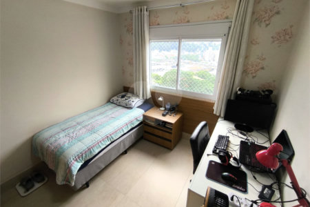 Apartamento à venda com 3 quartos, sendo 1 suíte, em Jardim Vazani, São Paulo, SP