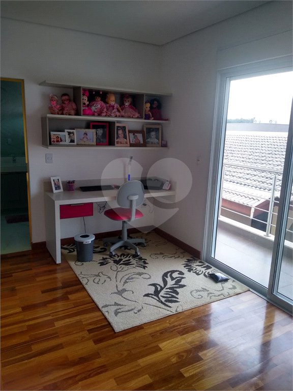 Casa à venda com 4 quartos, sendo 2 suítes,  no condomínio Damha Iii, São Carlos - SP