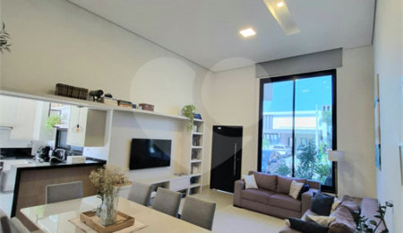 Casa à venda com 3 quartos, sendo 1 suíte,  no condomínio Mantova, Indaiatuba - SP