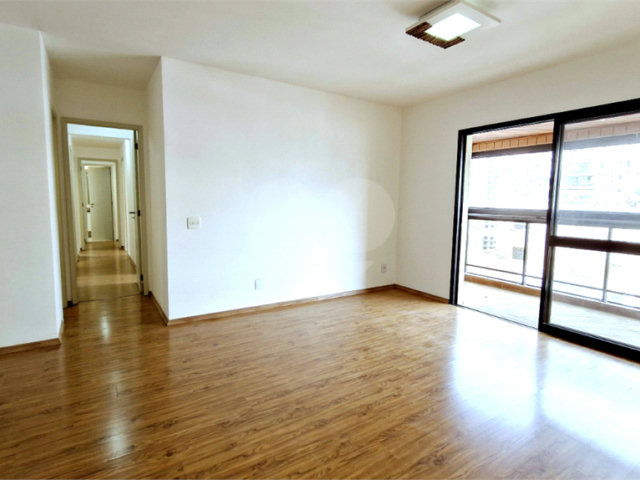 Apartamento à venda com 4 quartos, sendo 2 suítes,  em Brooklin, São Paulo, SP