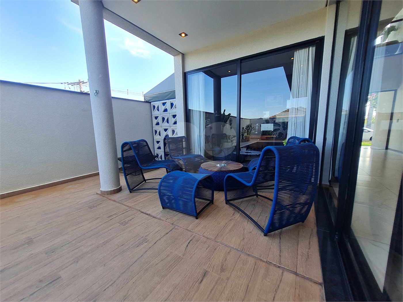 Casa à venda com 3 quartos, sendo 2 suítes, no condomínio Horizontes de Sorocaba, Sorocaba - SP