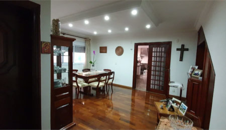 Casa à venda com 4 suítes em Vila Cordeiro, São Paulo, SP